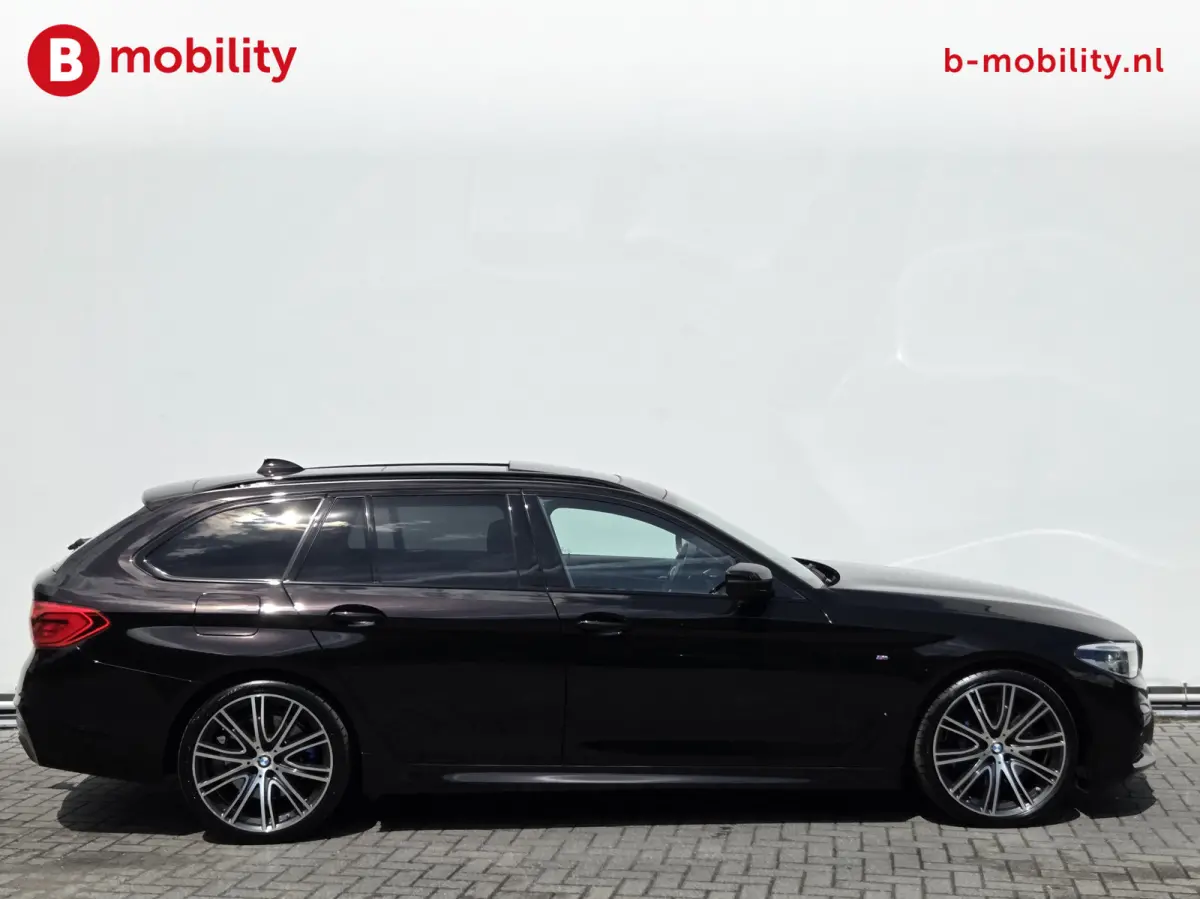530i High Executive M-Sport 'Almadinbraun' Head-Up Trekhaak NL Auto! | Panoramadak | Achteruitrijcamera | Comfortstoelen | Stoelverwarming