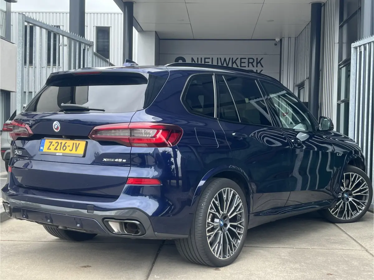 xDrive45e High Executive M-Sport | VOL | SCHUIF/KANTELDAK | HEAD-UP DISPLAY | HARMAN/KARDON | TREKHAAK | 360 CAMERA | LEDER | CARPLAY/ANDROID | LMV 22'' | NAVI | STOELVERWARMING | ELKTR. MEM