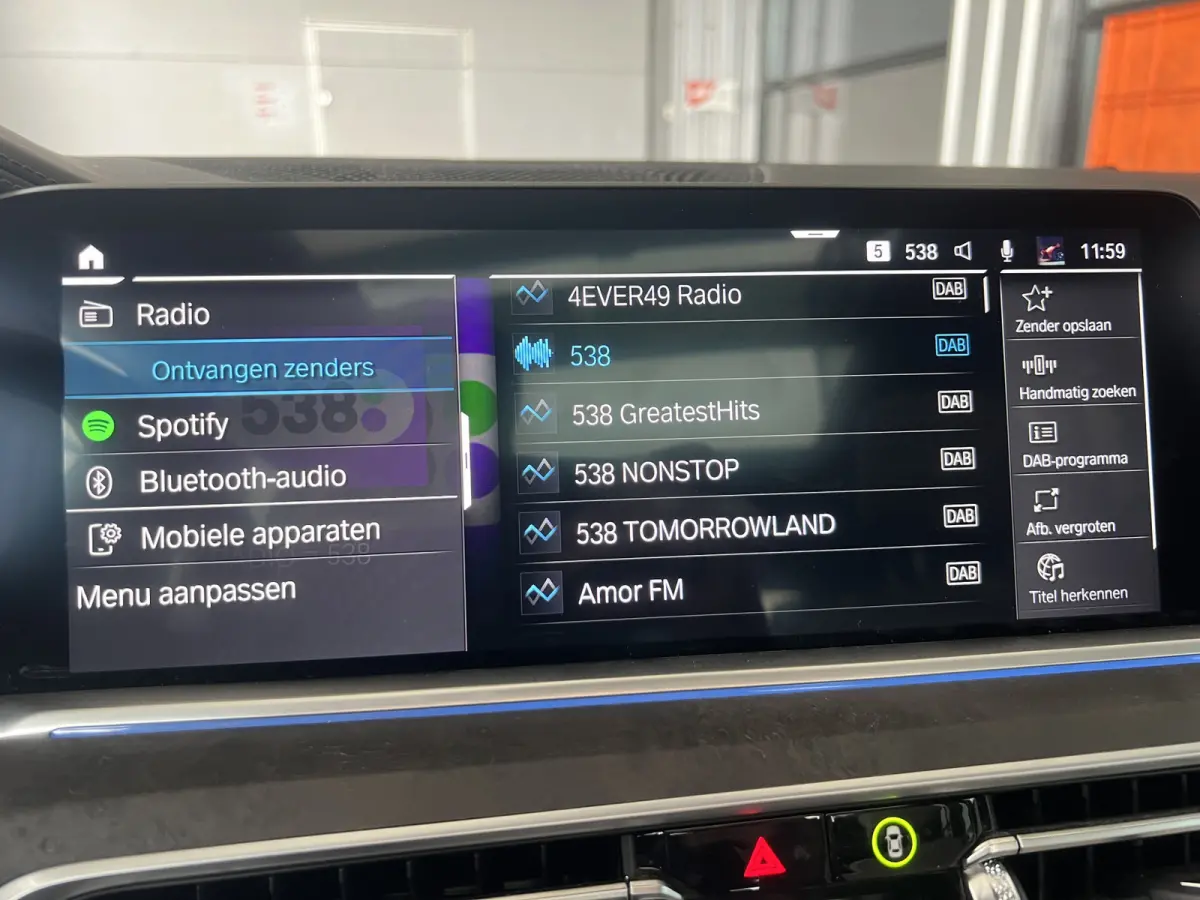 xDrive45e High Executive M-Sport | VOL | SCHUIF/KANTELDAK | HEAD-UP DISPLAY | HARMAN/KARDON | TREKHAAK | 360 CAMERA | LEDER | CARPLAY/ANDROID | LMV 22'' | NAVI | STOELVERWARMING | ELKTR. MEM