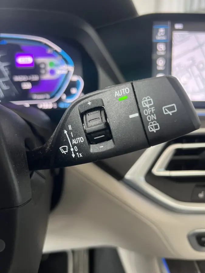 xDrive45e High Executive M-Sport | VOL | SCHUIF/KANTELDAK | HEAD-UP DISPLAY | HARMAN/KARDON | TREKHAAK | 360 CAMERA | LEDER | CARPLAY/ANDROID | LMV 22'' | NAVI | STOELVERWARMING | ELKTR. MEM