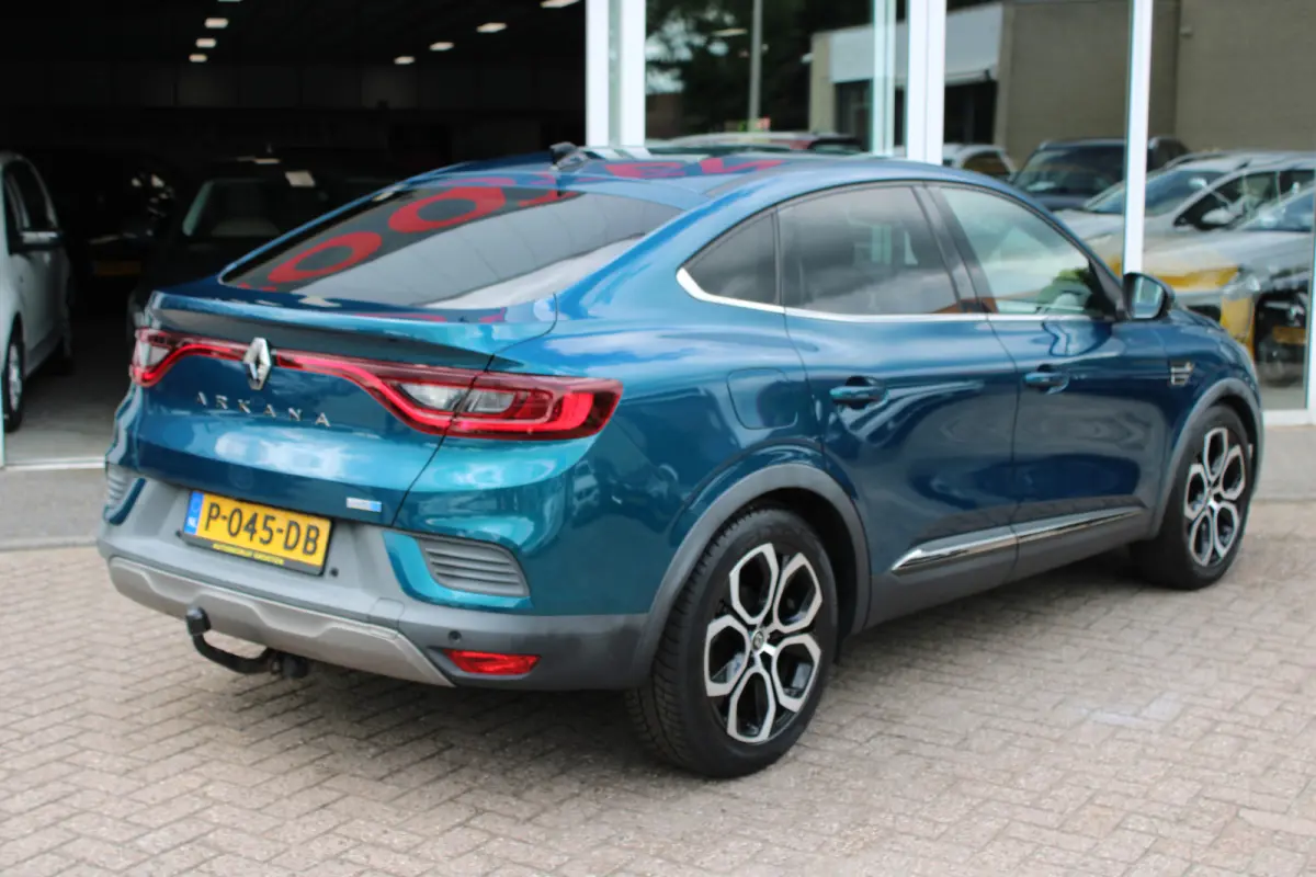 1.6 E-Tech Hybrid 145 Intens