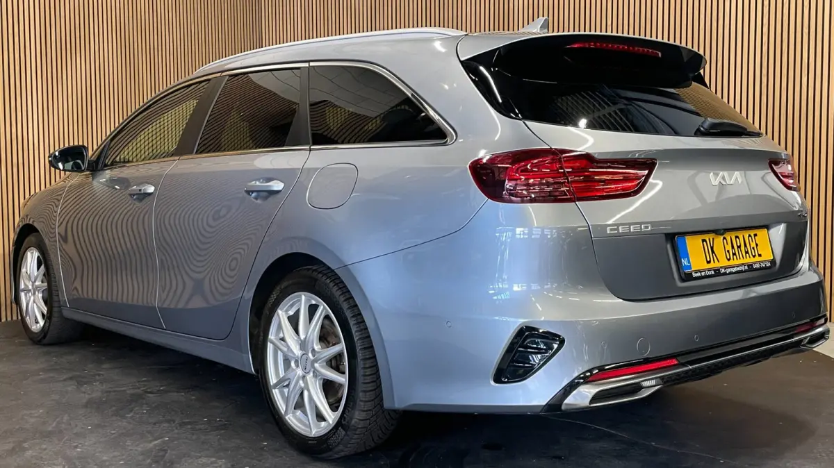 1.5 T-GDi GT-Line|161PK|DIGITAL COCKPIT|CARPLAY|ANDROID|JBL|STOEL+STUURVERW|CAMERA|CRUISE+CLIMA|1 EIG|IN.BTW|