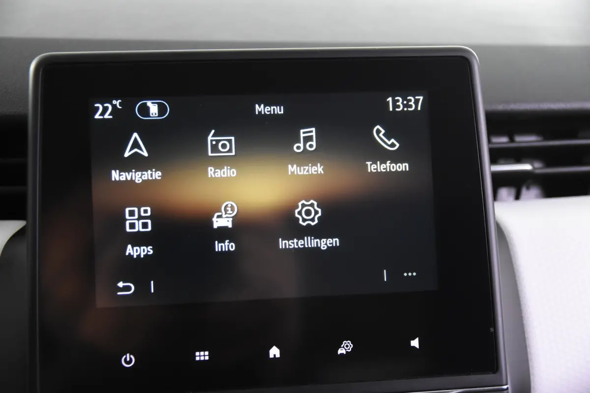 1.0 TCe 90 GPF evolution *1ste Eigenaar*Navigatie*PDC*Carplay*