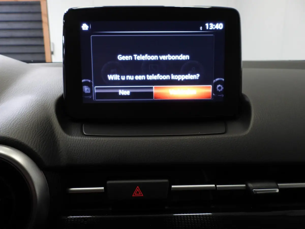 1.5 Skyactiv-G Comfort NAVI/AIRCO/CRUISE/LED!