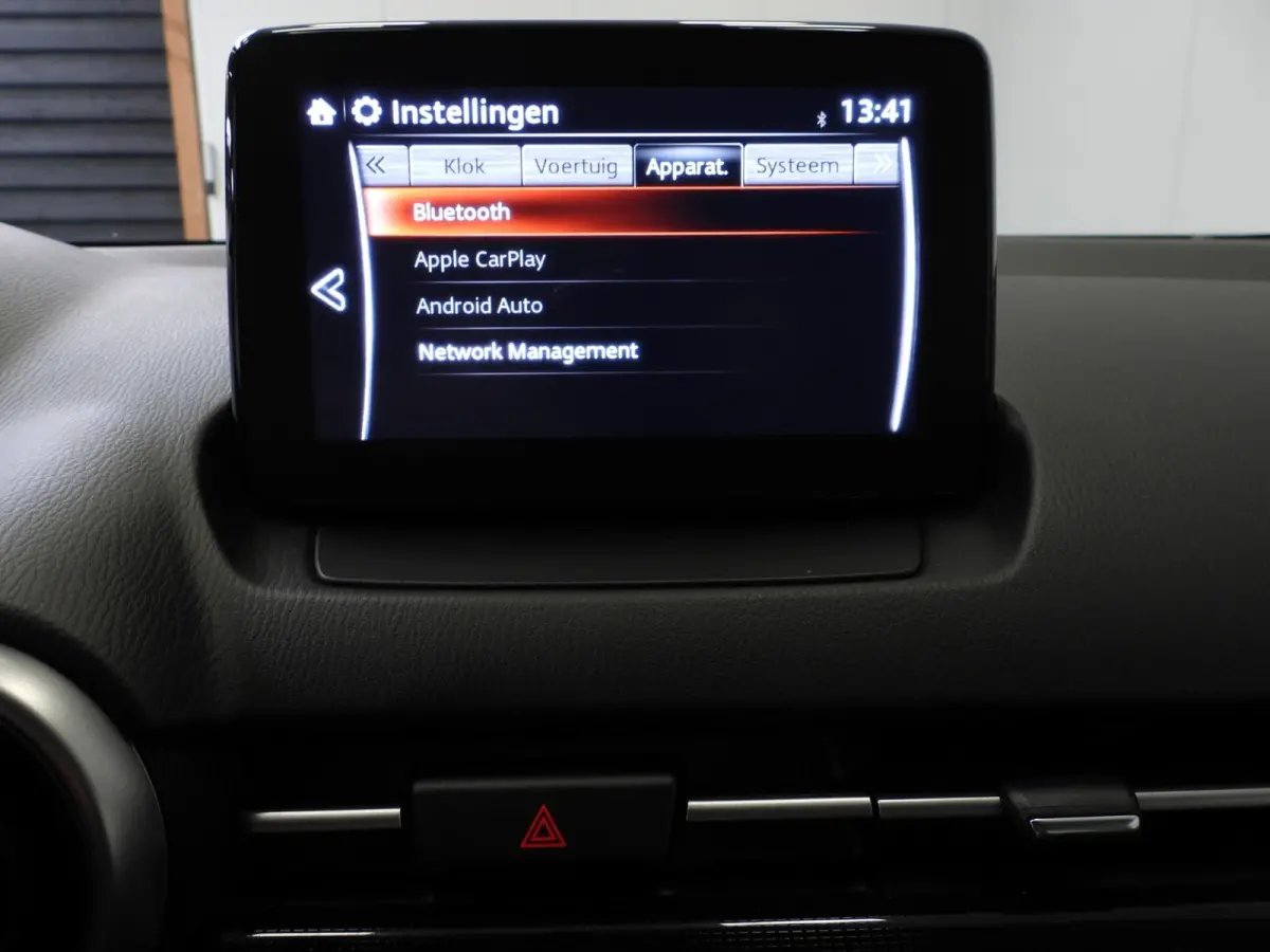 1.5 Skyactiv-G Comfort NAVI/AIRCO/CRUISE/LED!
