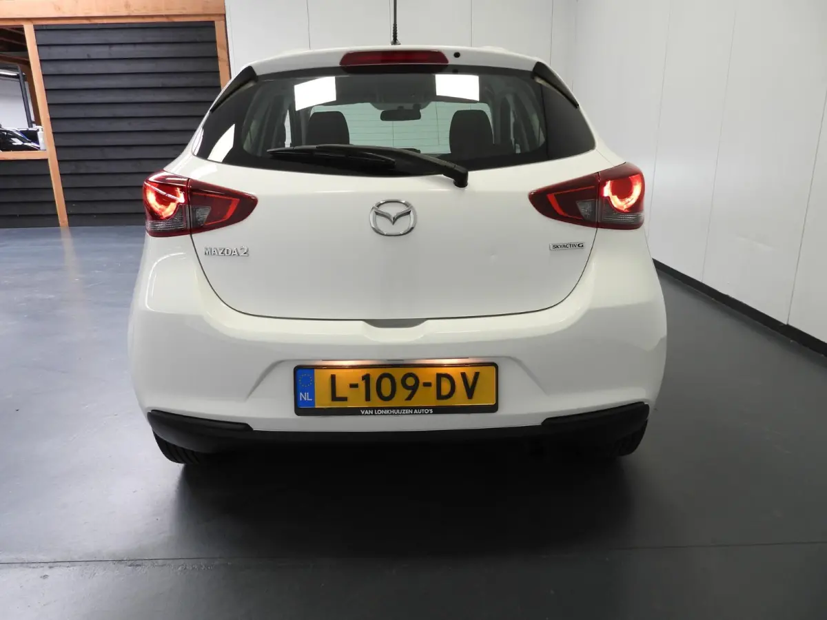 1.5 Skyactiv-G Comfort NAVI/AIRCO/CRUISE/LED!