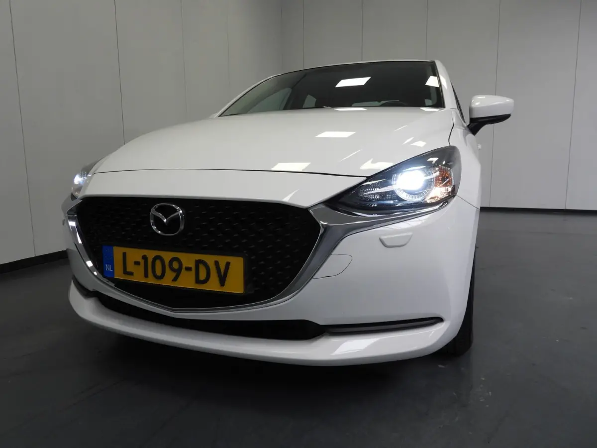 1.5 Skyactiv-G Comfort NAVI/AIRCO/CRUISE/LED!