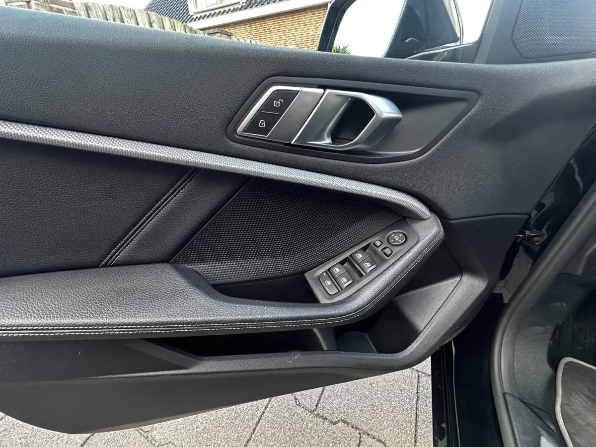 118i Executive Luxury NL Panodak|Leder|sport|HiFi