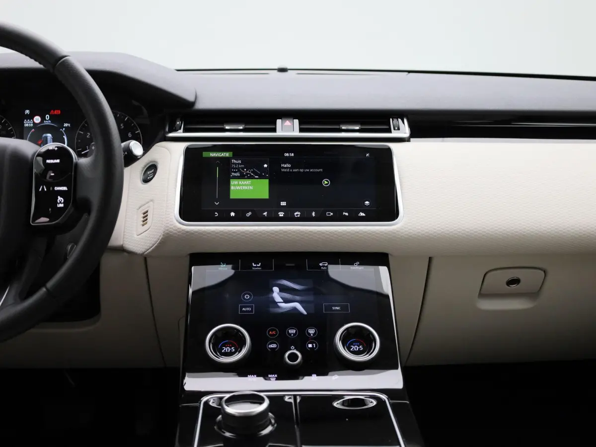 2.0 P250 Turbo AWD | PANORAMADAK | CAMERA | TREKHAAK | STOELVERWARMING & VENTILATIE | MERIDIAN AUDIO | LEER | NAVIGATIE | KEYLESS |