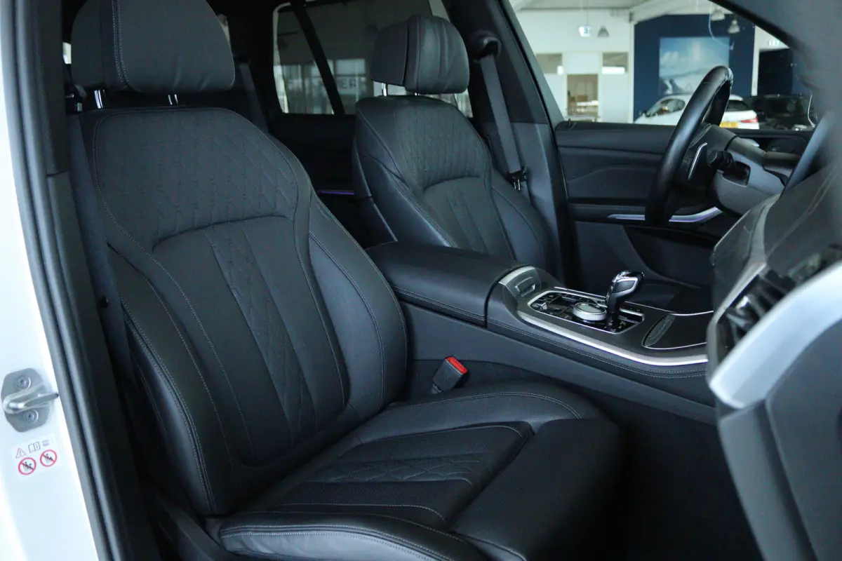 xDrive45e High Executive M-Sport "OP AFSPRAAK" | Adapt. Cruise | Harman & Kardon | 4-Wielsturing | Laser |  Schuifdak | HUD | Stoelventilatie | 360 Camera | Trekhaak |  Luchtvering