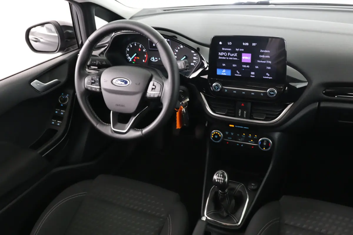 1.0 EcoBoost Titanium | Dealer Onderhouden! | Open Dak | Winterpakket | Navi By App | Clima | Parkeersensoren | DAB | Cruise Control | Lichtmetalen Velgen