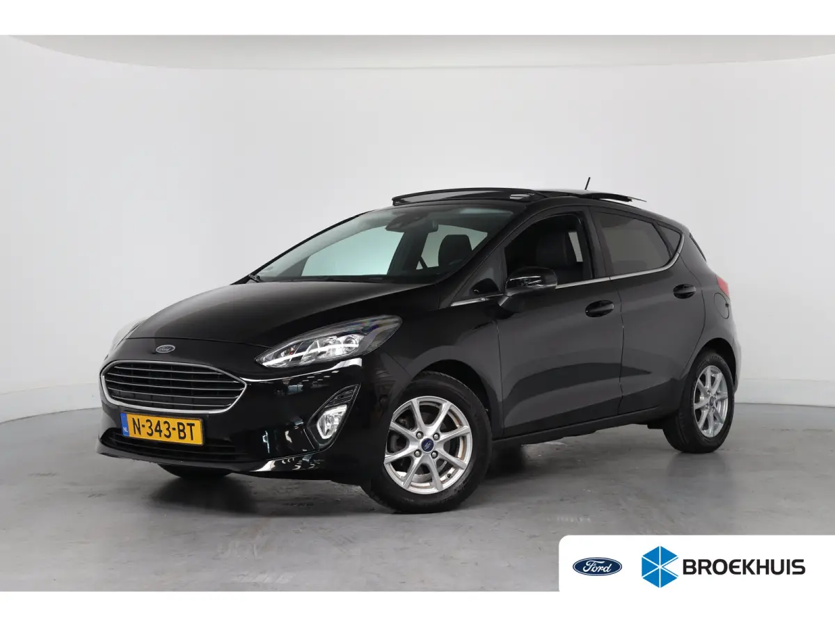 1.0 EcoBoost Titanium | Dealer Onderhouden! | Open Dak | Winterpakket | Navi By App | Clima | Parkeersensoren | DAB | Cruise Control | Lichtmetalen Velgen
