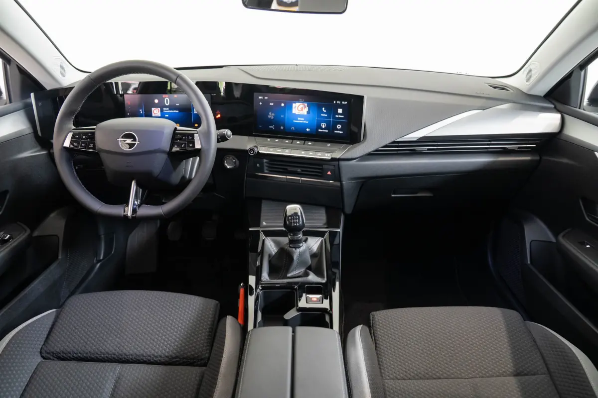 1.2 Turbo Business Edition | Camera | Navigatie | Climate Controle | Stoel & Stuurverwarming | Apple Carplay & Android Auto |