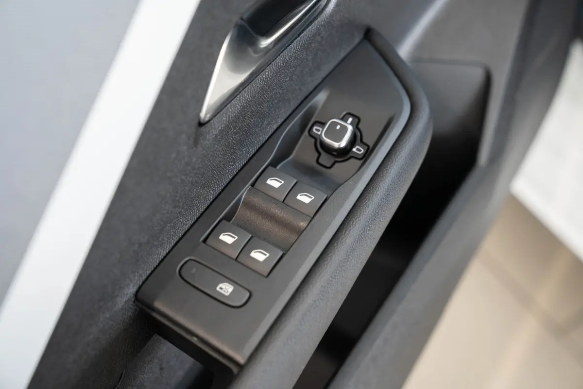 1.2 Turbo Business Edition | Camera | Navigatie | Climate Controle | Stoel & Stuurverwarming | Apple Carplay & Android Auto |