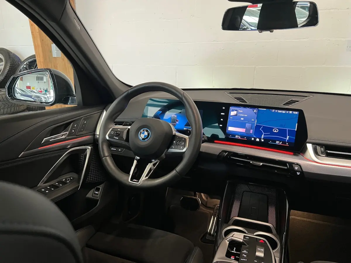 XDrive25e - Panorama - Trekhaak - Memory
