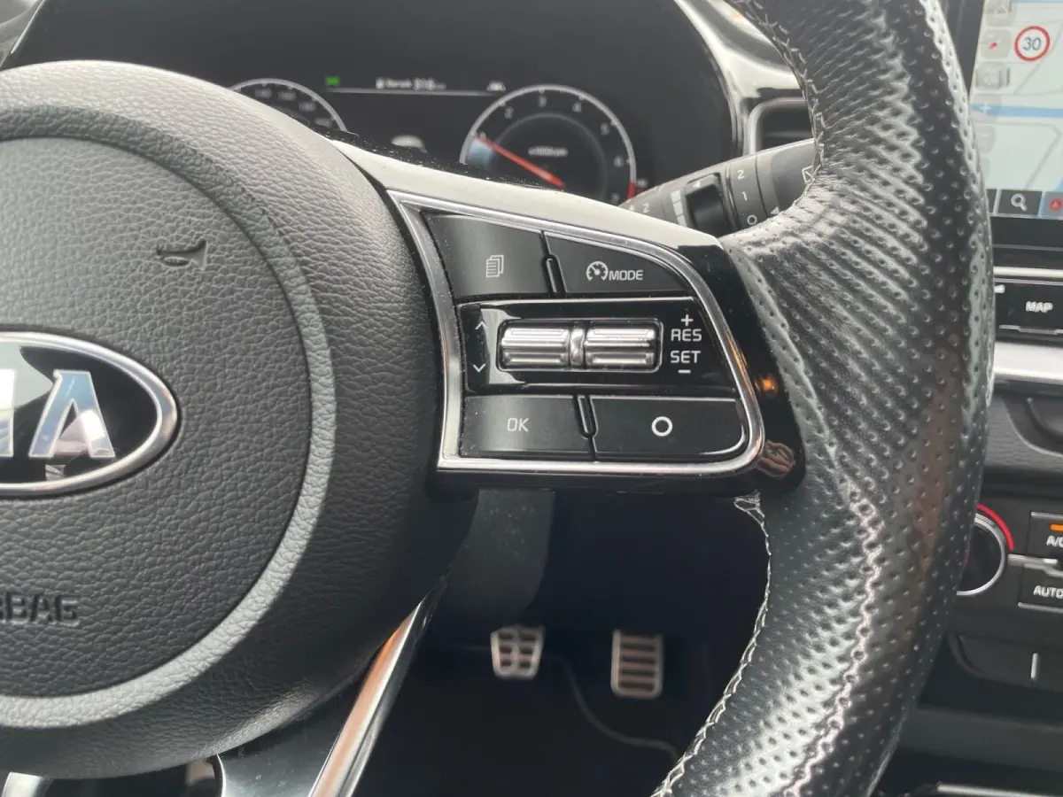 1.0 T-GDI GT-Line | Climate control | Navigatie | Cruise control | Stoel + Stuur verwarming
