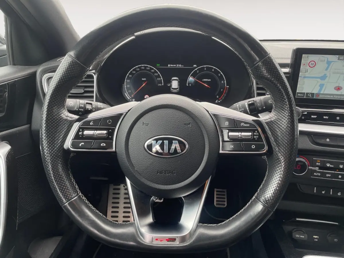 1.0 T-GDI GT-Line | Climate control | Navigatie | Cruise control | Stoel + Stuur verwarming