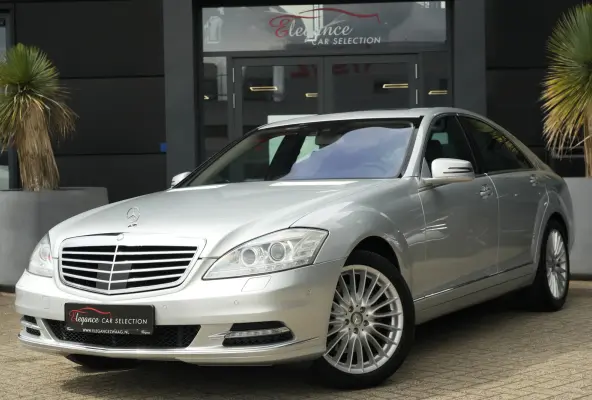 350 Prestige | 306PK | Schuifdak | HarmanKardon | NightVision | Leder | Mercedes-Benz S-Klasse 350 Prestige 306 PK met 3.5 V6 benzinemotor, schuif/-kanteldak, Harman Kardon premium audio, Ni
