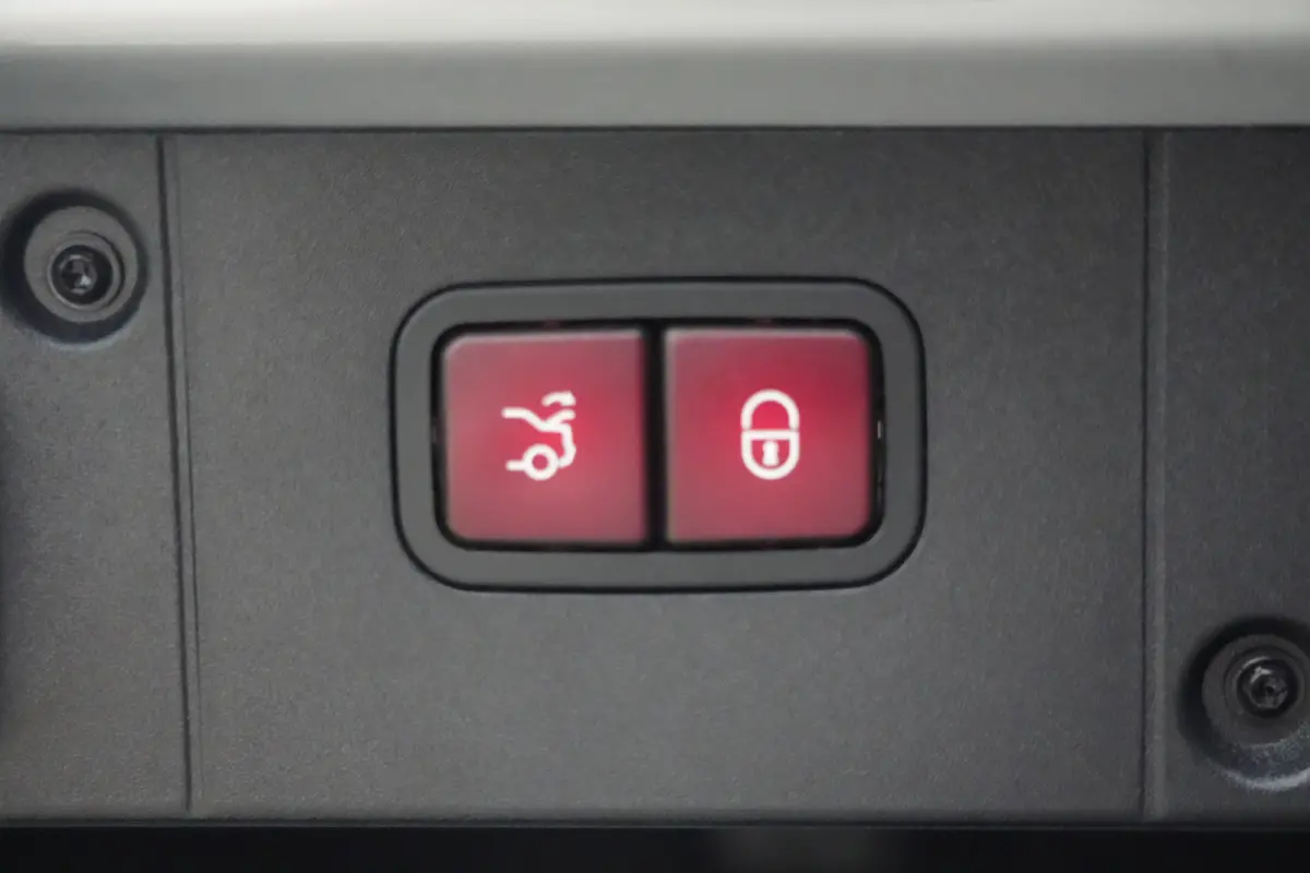 350 Prestige | 306PK | Schuifdak | HarmanKardon | NightVision | Leder | Mercedes-Benz S-Klasse 350 Prestige 306 PK met 3.5 V6 benzinemotor, schuif/-kanteldak, Harman Kardon premium audio, Ni