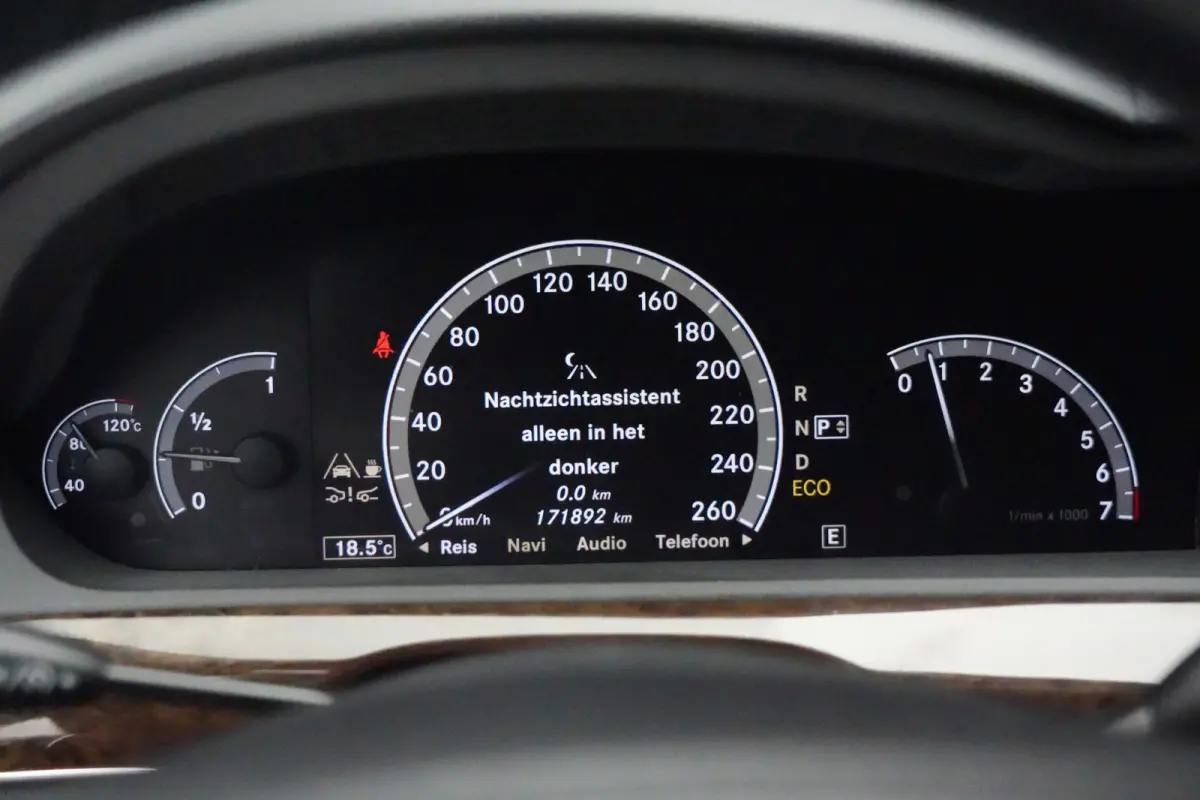 350 Prestige | 306PK | Schuifdak | HarmanKardon | NightVision | Leder | Mercedes-Benz S-Klasse 350 Prestige 306 PK met 3.5 V6 benzinemotor, schuif/-kanteldak, Harman Kardon premium audio, Ni