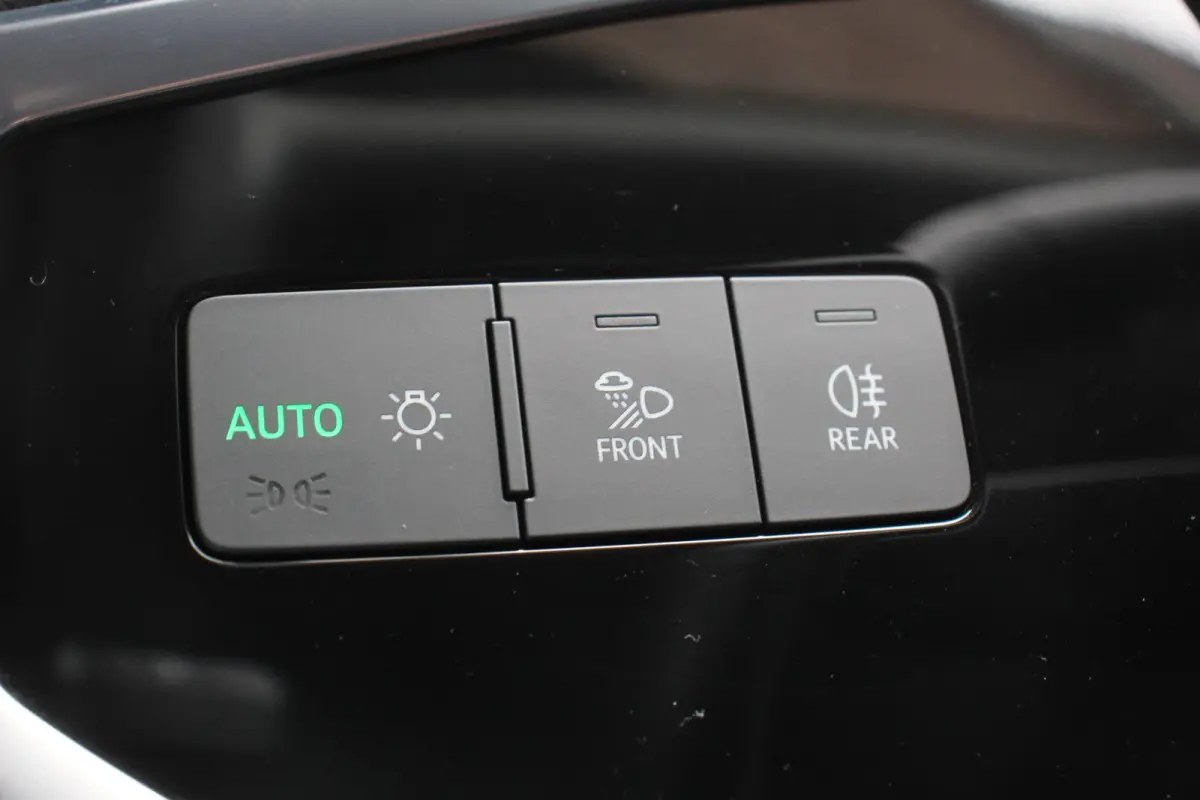 45 TFSI e 245pk PHEV S-tronic Attitude Navigatie Parkeersensoren Adaptive Cruise Control Stoelverwarming Ledverlichting Virtual Cockpit Climate Control