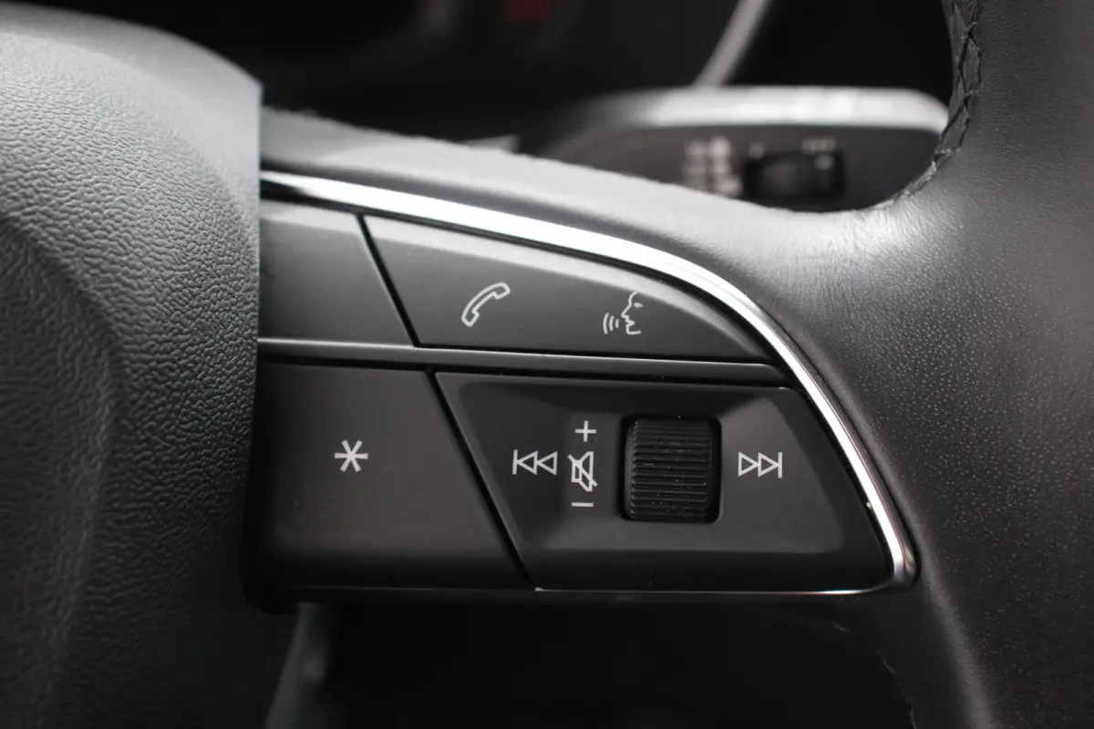 45 TFSI e 245pk PHEV S-tronic Attitude Navigatie Parkeersensoren Adaptive Cruise Control Stoelverwarming Ledverlichting Virtual Cockpit Climate Control