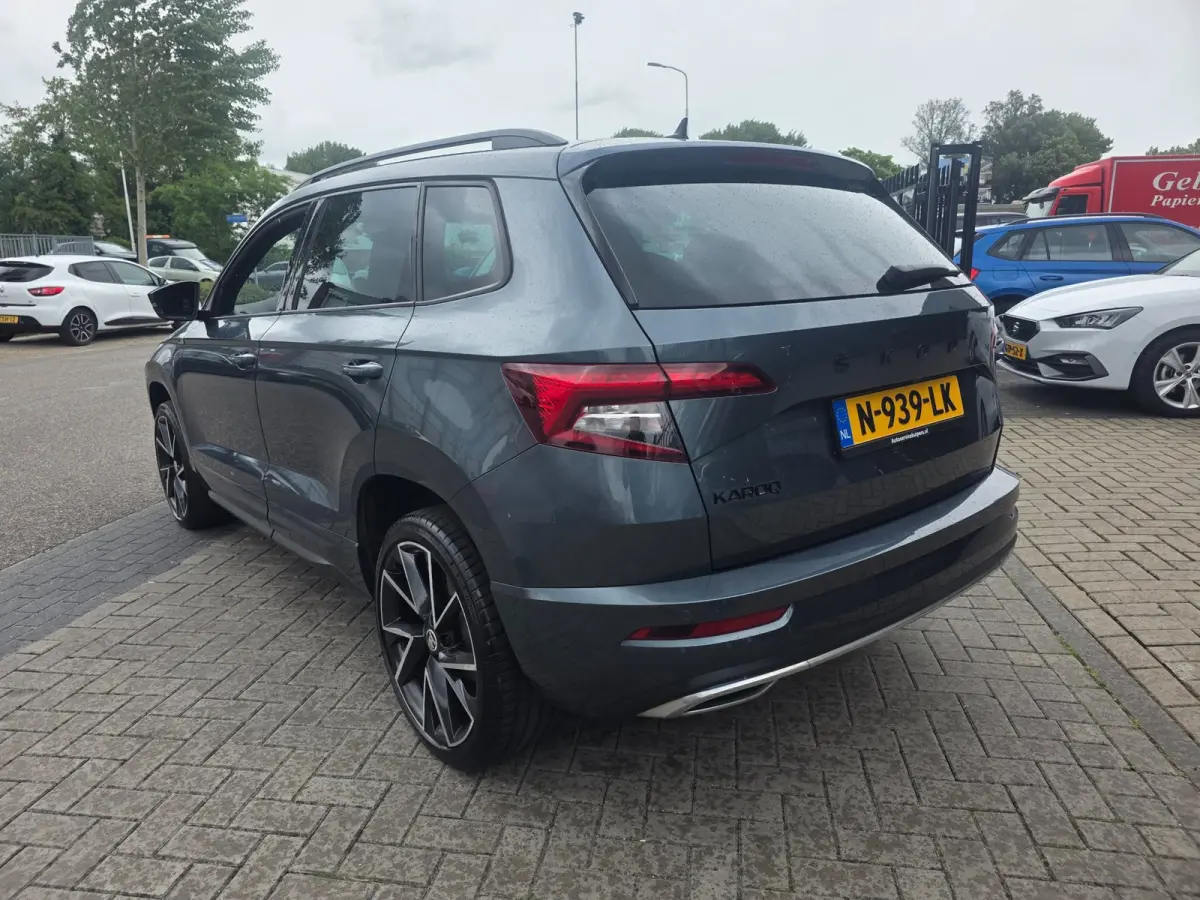 1.5 TSI ACT Sportline Business | Met o.a. stoelverwarming, digitaal dashboard, navigatie en AppleCarPlay/AndroidAuto!
