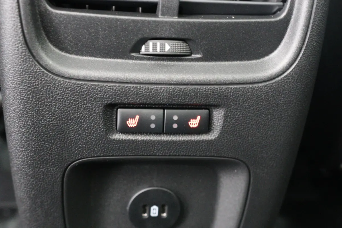 2.5 PHEV Titanium | Elektrische Trekhaak | Winter Pack | Adaptieve Cruise Control | 360* Camera | Keyless |