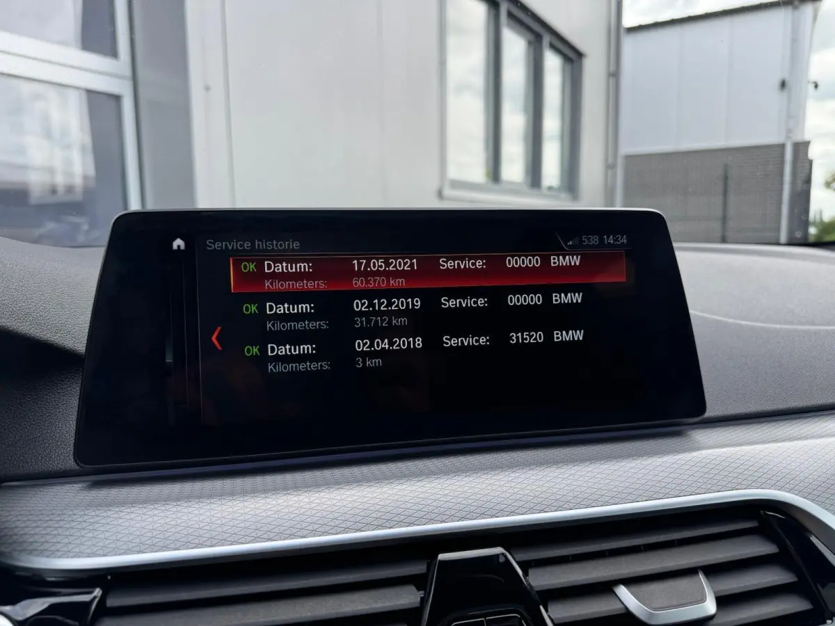 520i M-Sport | Panorama | 20" | Comfort Seats | Navi Prof | Full LED | Digital Cockpit