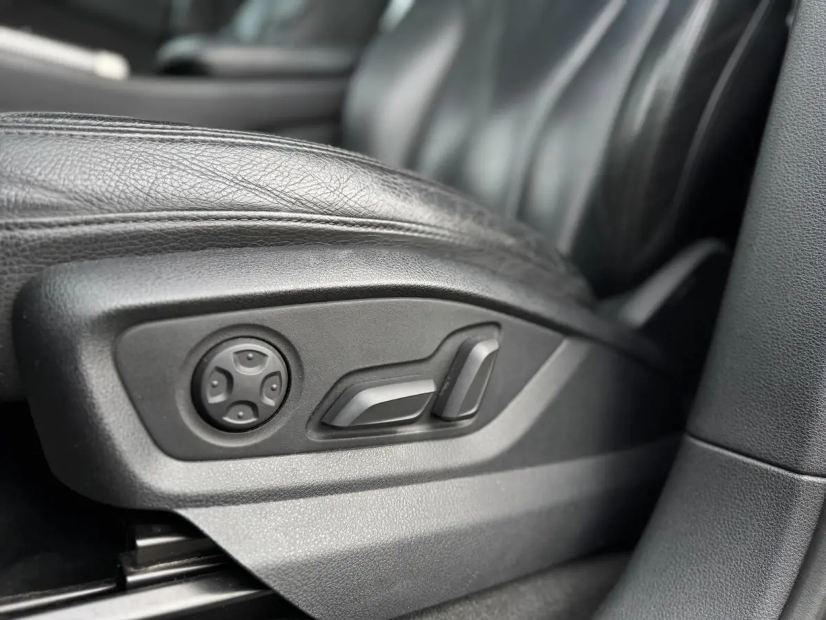 3.0 TDI e-tron Quattro Sport | Digital Cockpit | Panorama | Full Led | Leder | Camera | CarPlay | Navigatie | Cruise | Climate