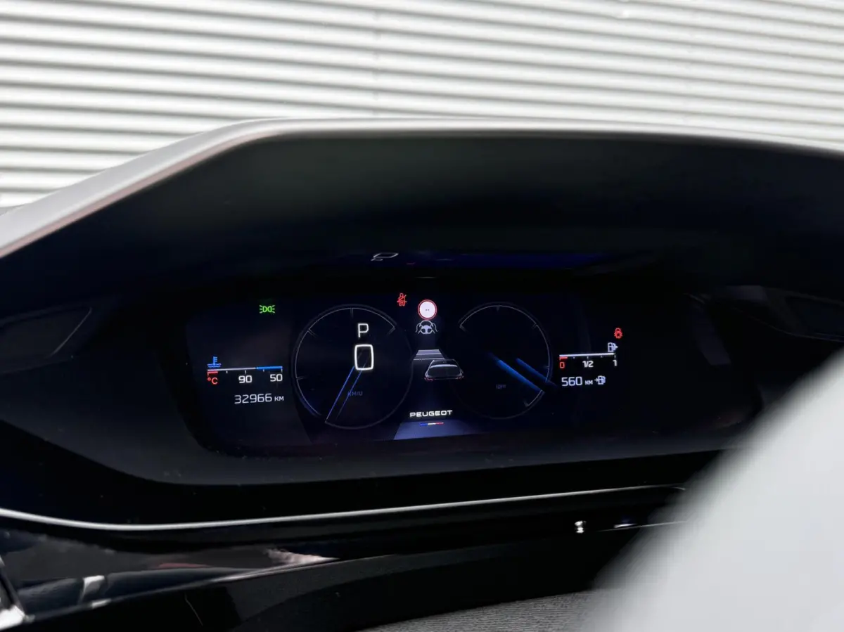 1.2 PureTech Active Pack Carplay Pano Cruis 2023 Eerste Eigenaar Vol opties Parelmoer Led Pdc 360 Camera Perfecte Staat incl 12 maanden garantie
