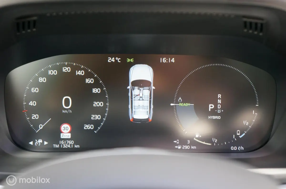 2.0 T8 Twin Engine AWD Inscription B&W Pano HUD !
