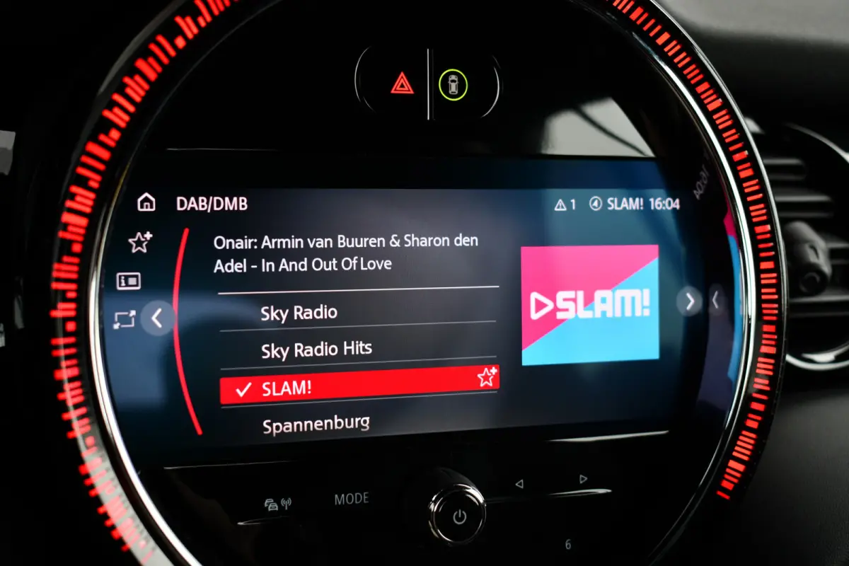Mini 2.0 S JCW ACC HUD H/K Carplay Camera Black-pack DDC