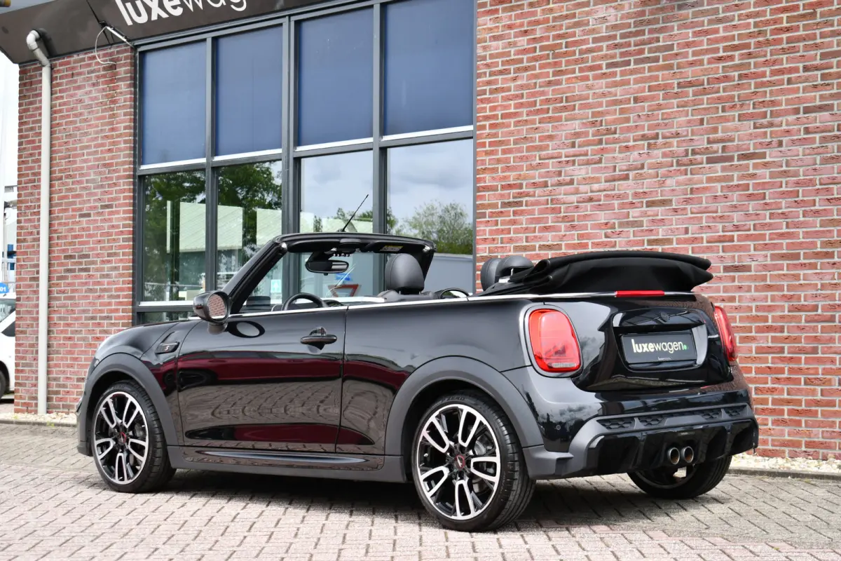 Mini 2.0 S JCW ACC HUD H/K Carplay Camera Black-pack DDC