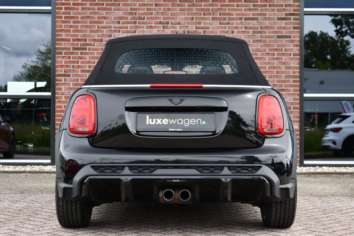 Mini 2.0 S JCW ACC HUD H/K Carplay Camera Black-pack DDC