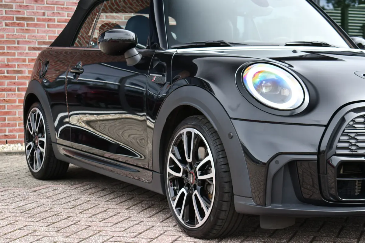 Mini 2.0 S JCW ACC HUD H/K Carplay Camera Black-pack DDC