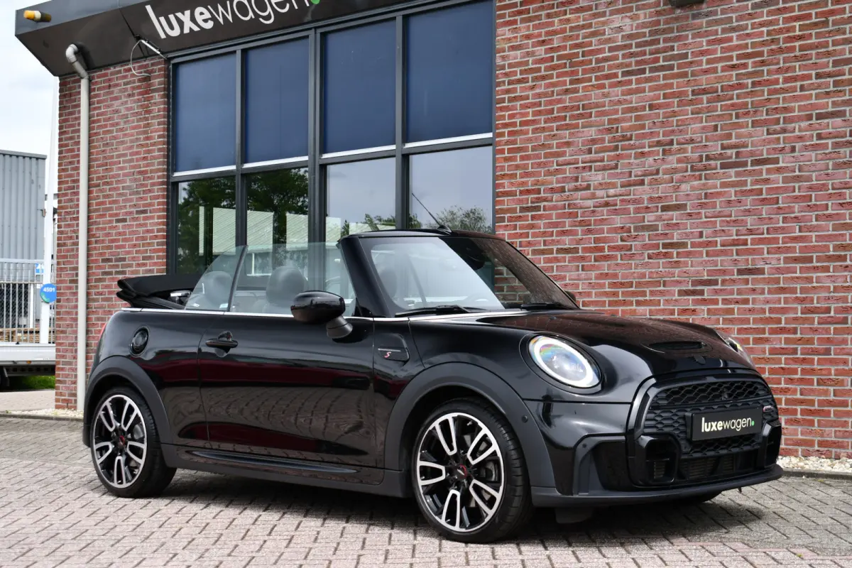 Mini 2.0 S JCW ACC HUD H/K Carplay Camera Black-pack DDC