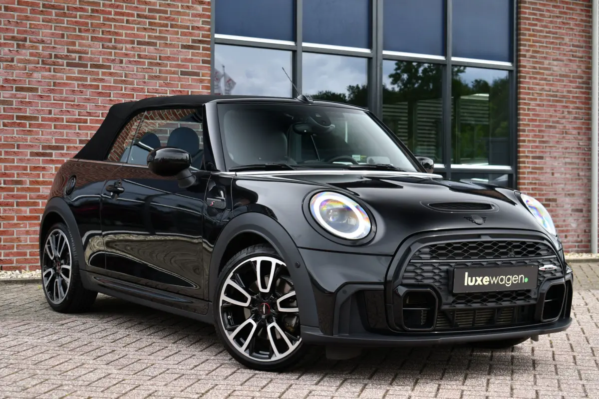 Mini 2.0 S JCW ACC HUD H/K Carplay Camera Black-pack DDC