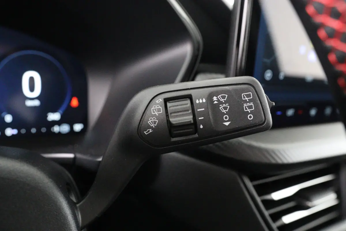 2.5 PHEV ST-Line | Trekhaak | Elektrisch Panoramadak | Winter Pack | Adaptieve Cruise Control | 360* Camera |