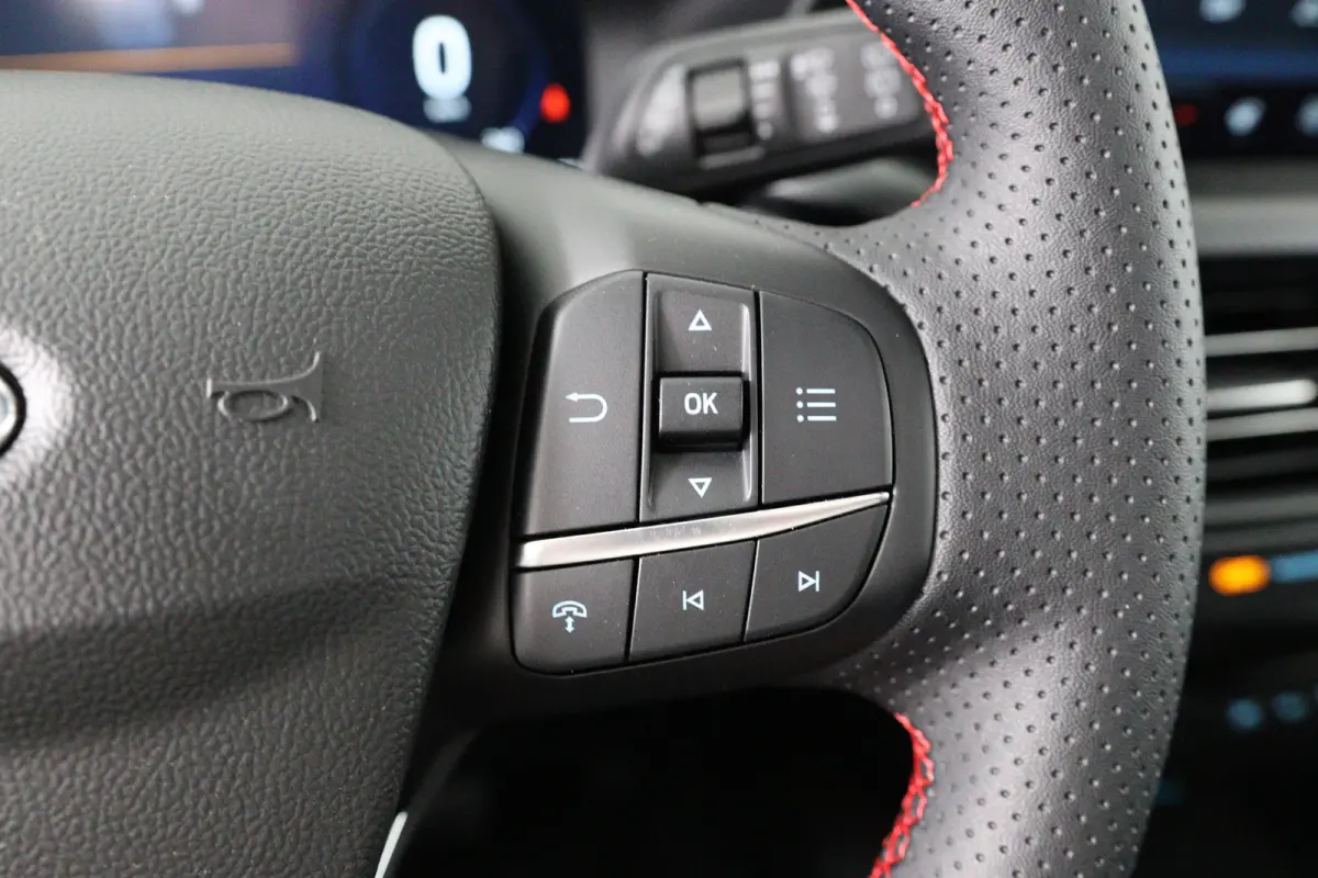 2.5 PHEV ST-Line | Trekhaak | Elektrisch Panoramadak | Winter Pack | Adaptieve Cruise Control | 360* Camera |