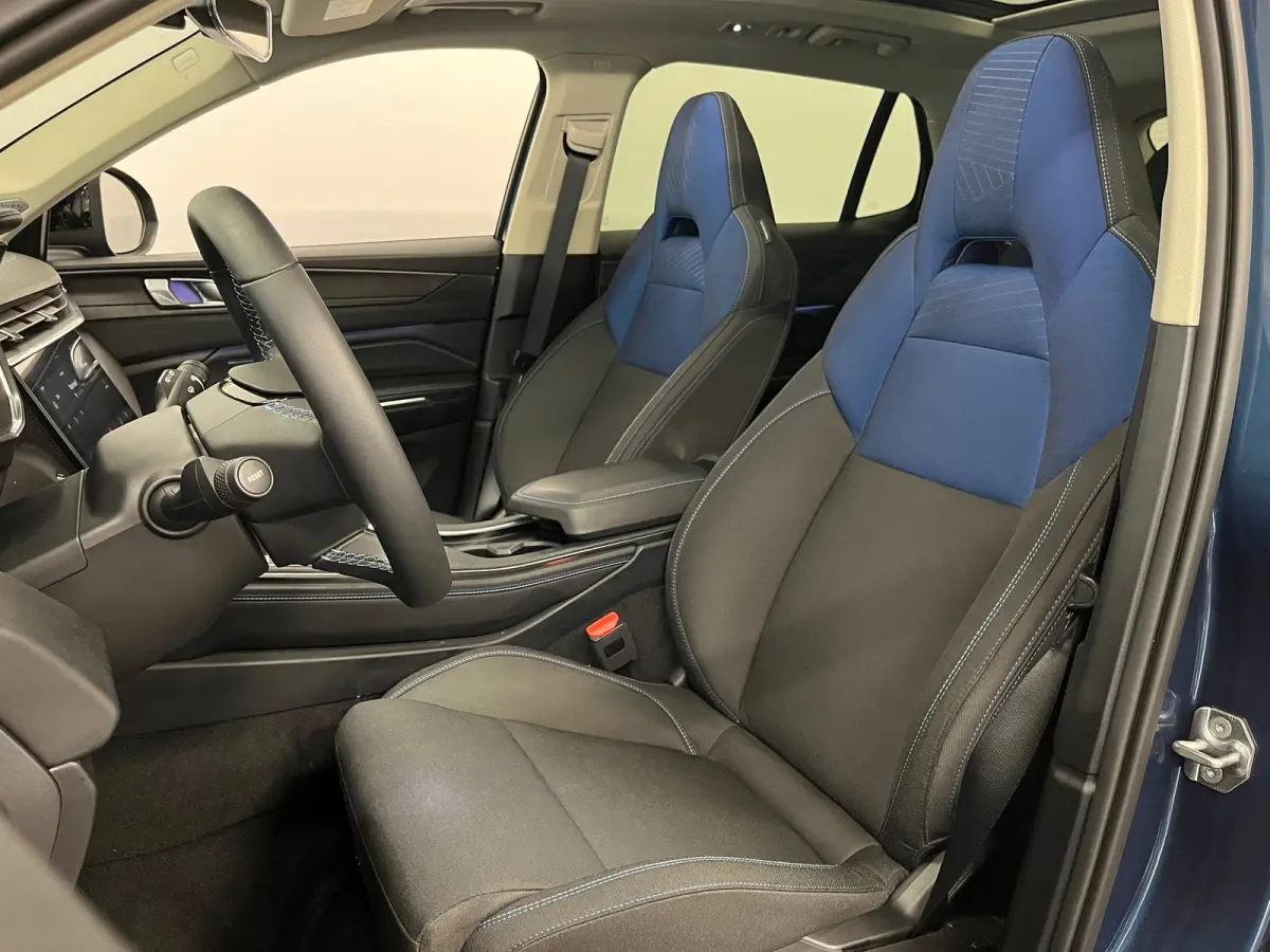 1.5 | Apple Carplay/Android Auto|telefoonintegratie premium | Cruise control adaptief met Stop&Go en stuurhulp | Dodehoek detectie