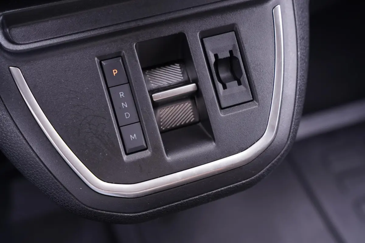 2.0 Diesel 145 pk Aut. L3 Navi, Camera Airco, Cruise Control, Laadruimte Pakket, PDC V+A, 3-Zits