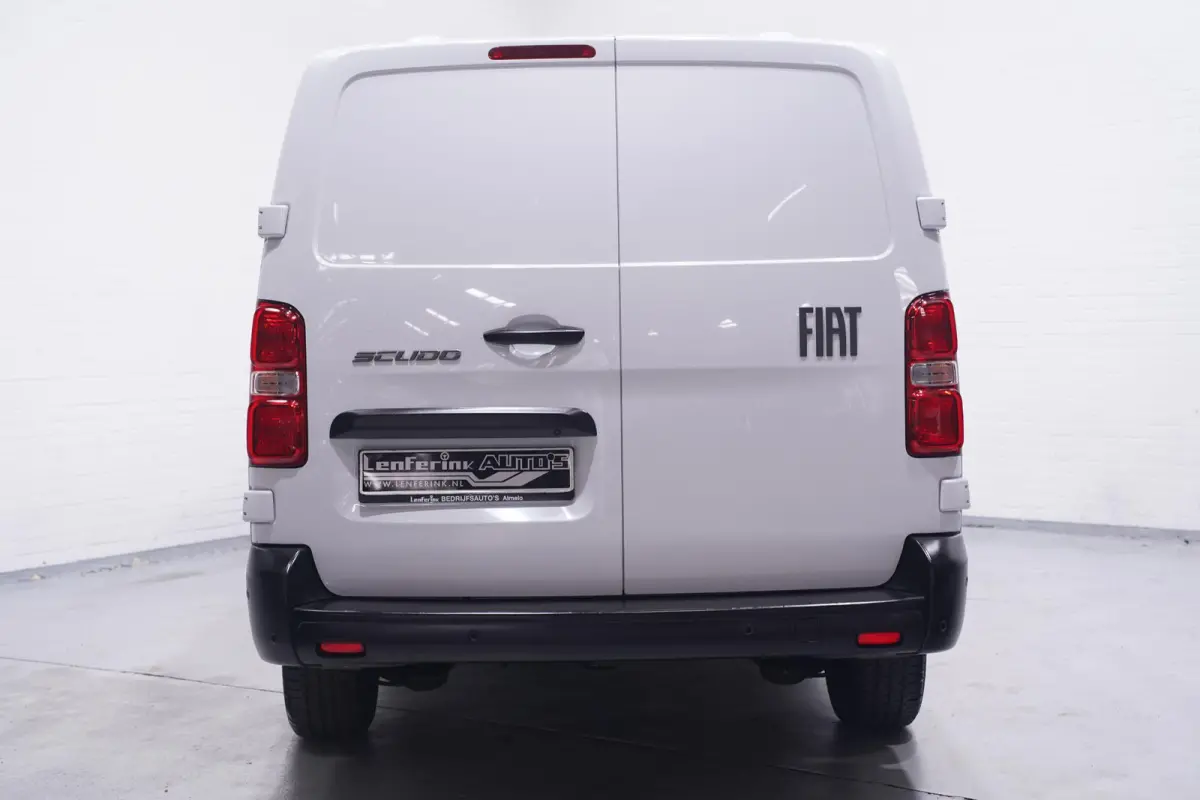 2.0 Diesel 145 pk Aut. L3 Navi, Camera Airco, Cruise Control, Laadruimte Pakket, PDC V+A, 3-Zits