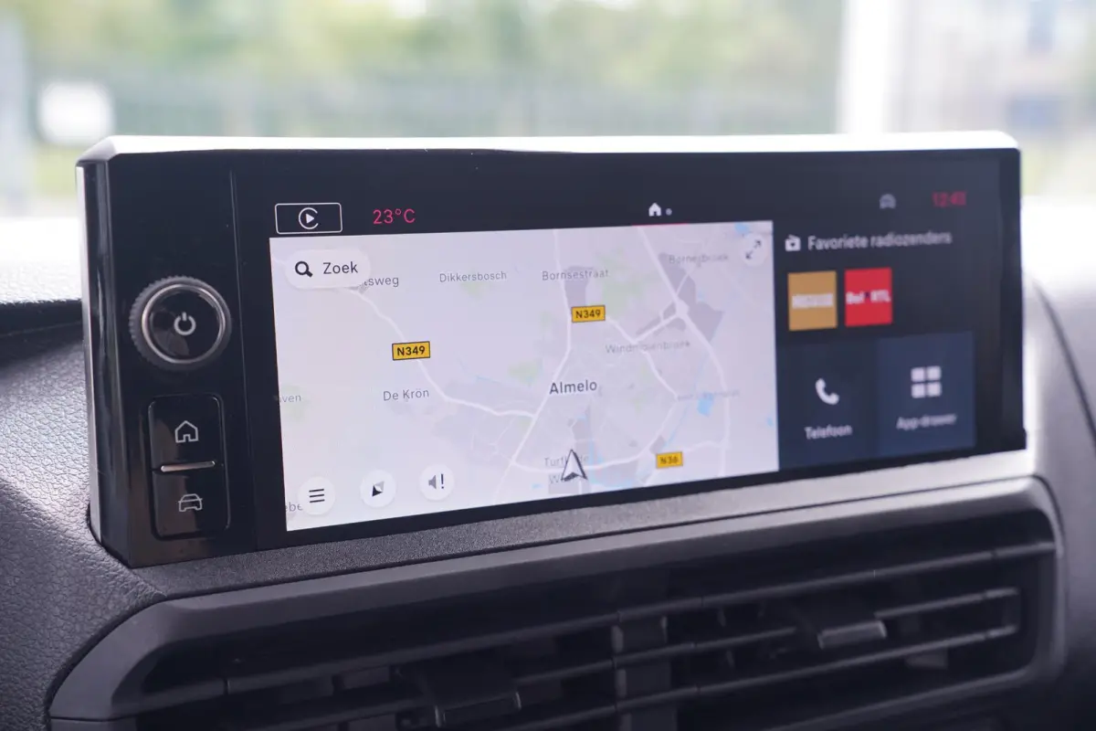 2.0 Diesel 145 pk Aut. L3 Navi, Camera Airco, Cruise Control, Laadruimte Pakket, PDC V+A, 3-Zits