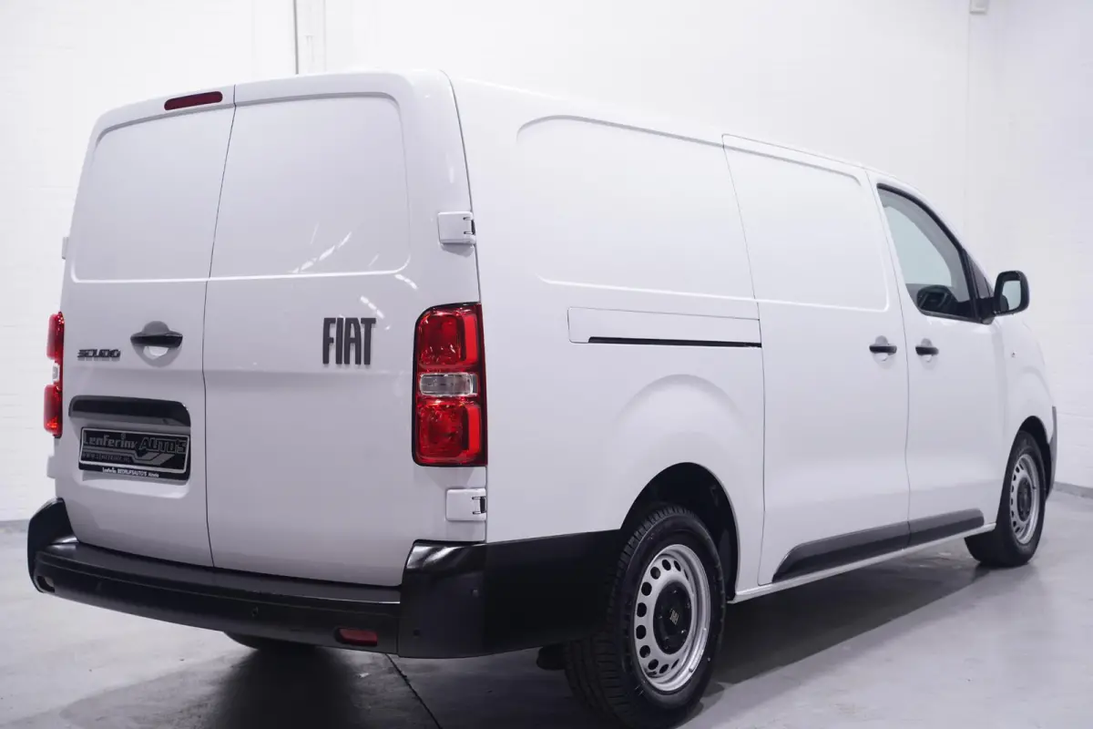 2.0 Diesel 145 pk Aut. L3 Navi, Camera Airco, Cruise Control, Laadruimte Pakket, PDC V+A, 3-Zits