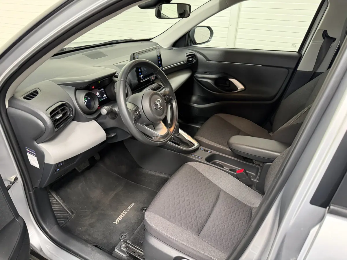 1.5 Hybrid Comfort Trekhaak / Camera / Apple Carplay