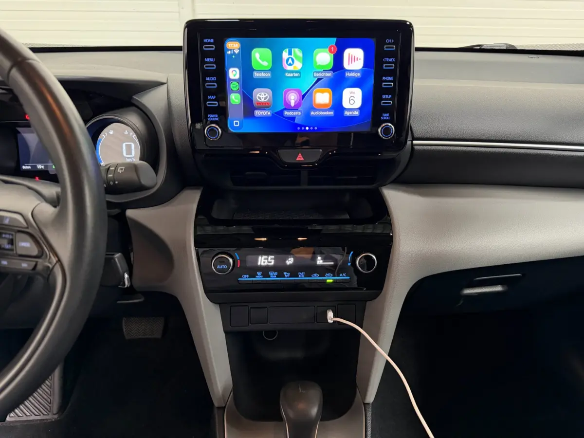1.5 Hybrid Comfort Trekhaak / Camera / Apple Carplay