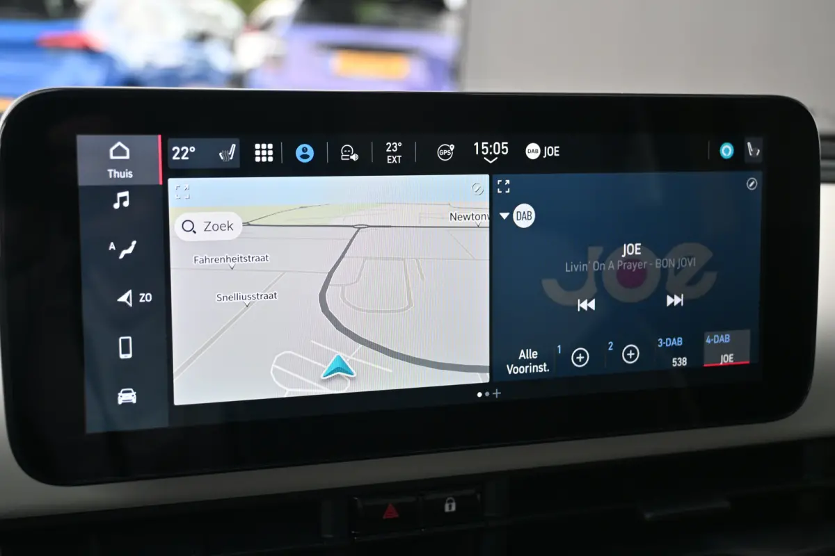 1.0 Hybrid La Prima Demo-Deal! | Navigatie | JBL | Panoramadak | Stoelverwarming | Leder | !!