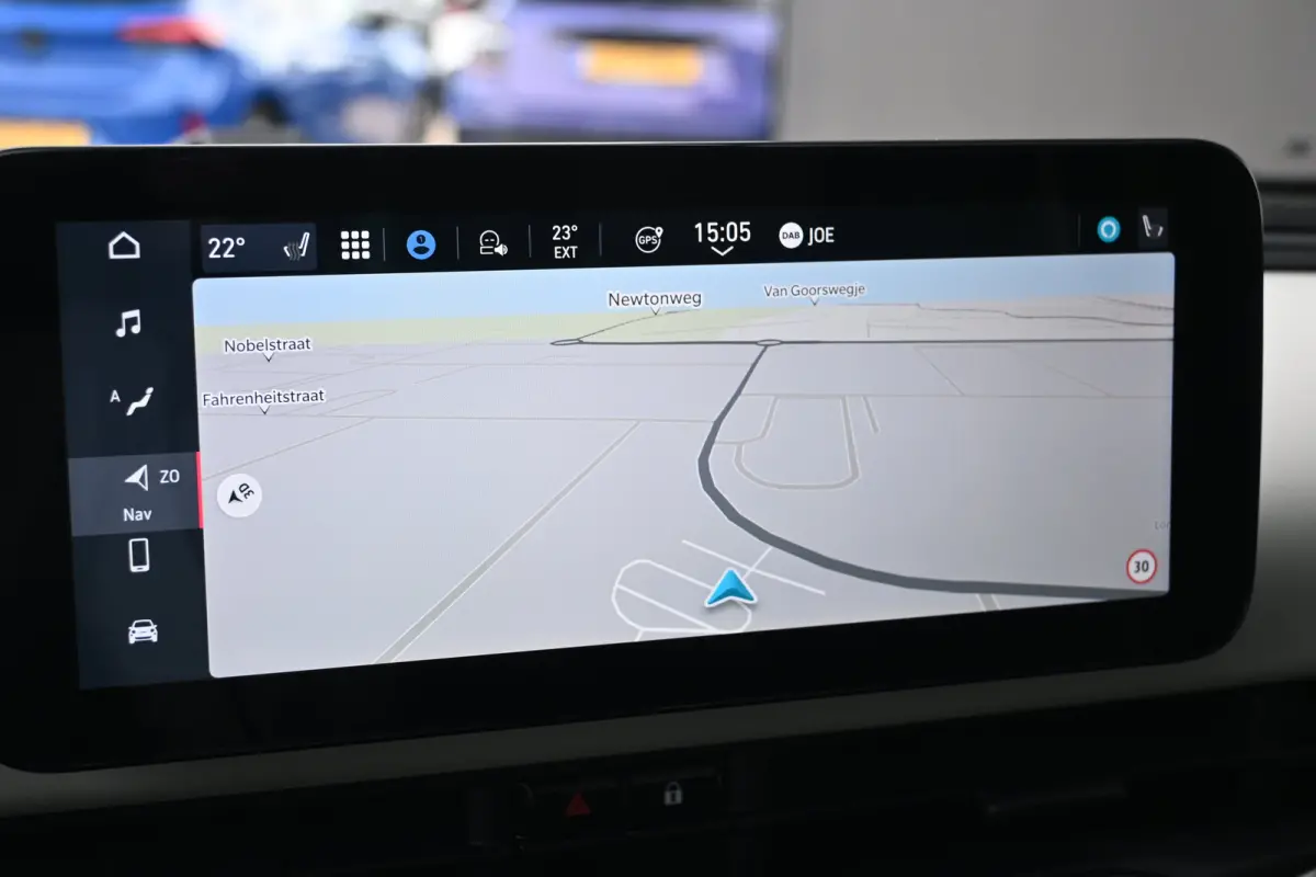 1.0 Hybrid La Prima Demo-Deal! | Navigatie | JBL | Panoramadak | Stoelverwarming | Leder | !!