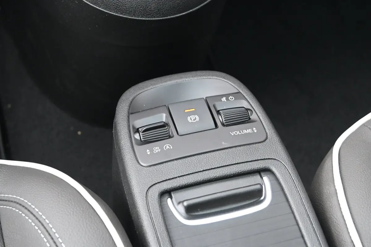 1.0 Hybrid La Prima Demo-Deal! | Navigatie | JBL | Panoramadak | Stoelverwarming | Leder | !!